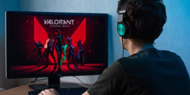 Old Bot in New Bottle: Amadey Botnet Back in Action Via Phishing Sites 40 Amadey Botnet