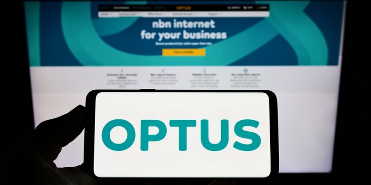 Australia Chaos: Optus Outage Halts Transport, Payments; Firm Issues Apology has context menu 39 Optus Cyberattack