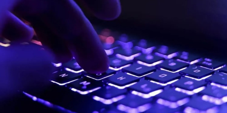 How Blockchain Technology Can Help Safeguard Data and Strengthen Cybersecurity 37 Blockchain Technology