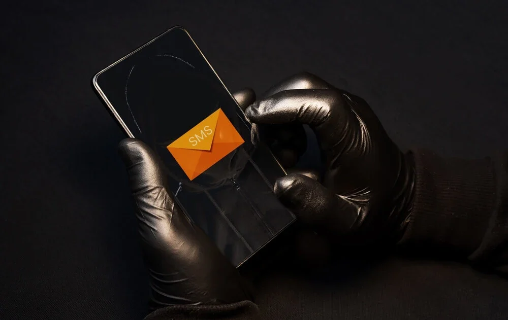 SMS Bomber Online Disrupts Phone Users with Over a Hundred Messages a Day 41 Bombitup Online