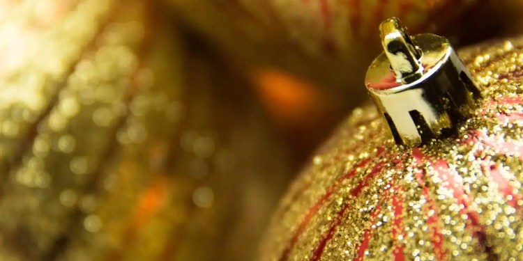 Tis the Season for Scammers: How to Stay Cyber Safe This Holiday 37 Holiday season