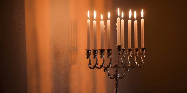 Iranian Threat Actor TA453 Targets Prominent Jewish Religious Figure with Fake Podcast Invitation 40 Iranian TA453 Jewish Religious Figure with Fake Podcast Invitation