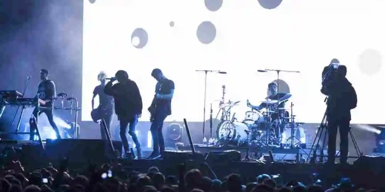 A Quest Gone Awry: Hackers Disrupt Bring Me The Horizon's Hidden M8 Artificial Reality Game 42 M8 Artificial Reality Game Hack