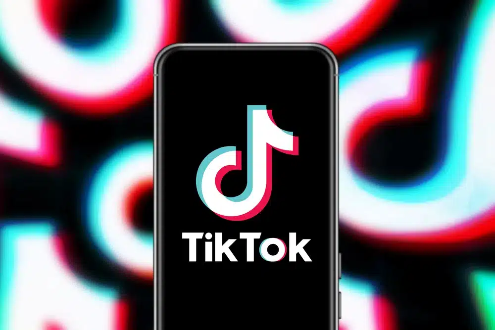 Poland Calls for EU Investigation of TikTok Over AI-Generated Disinformation Campaign 1 Digital Services Act, TikTok, Disinformation, Disinformation Campaign, Poland, EU Commission
