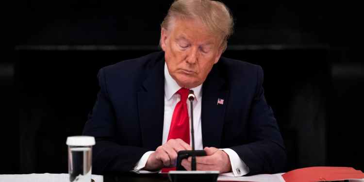 Chinese Hackers Target Trump and Vance Phone Data via Verizon Hack 37 Chinese hackers target Trump