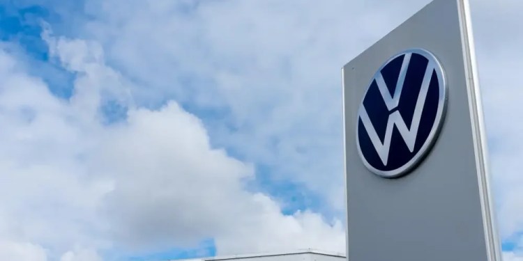 Multi-Year Cyberattack: Chinese Hackers Suspected in Breaching Volkswagen 37 Volkswagen cyberattack
